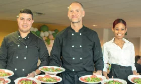 Restaurant services for group